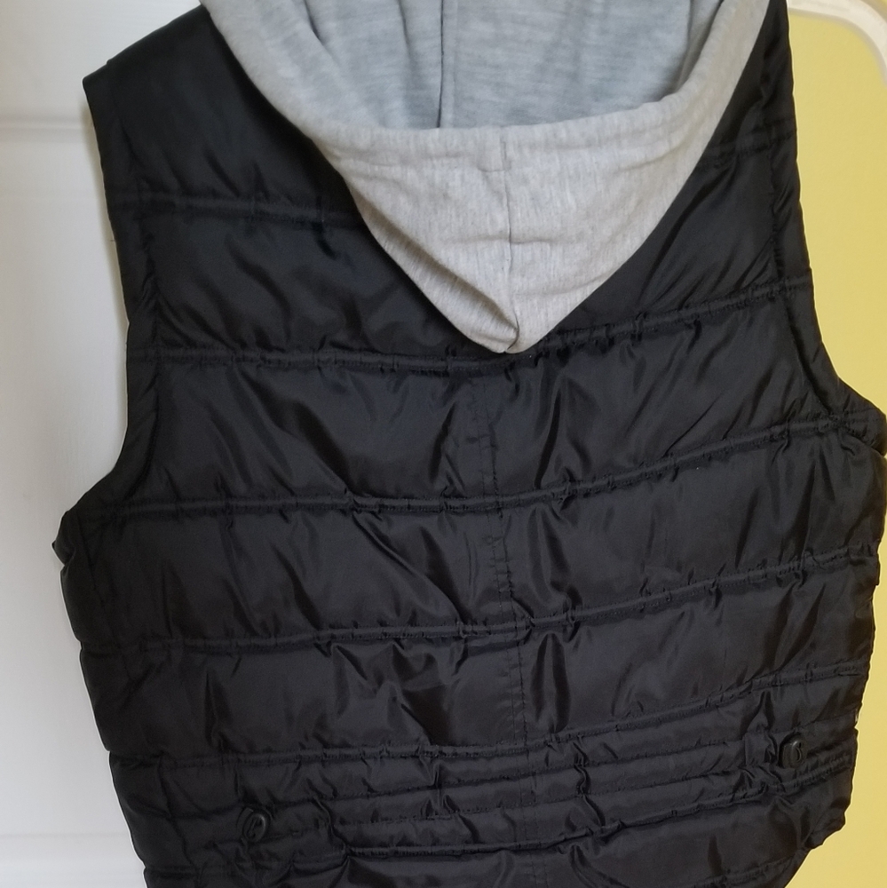 Puffer vest - Picture 3 of 4